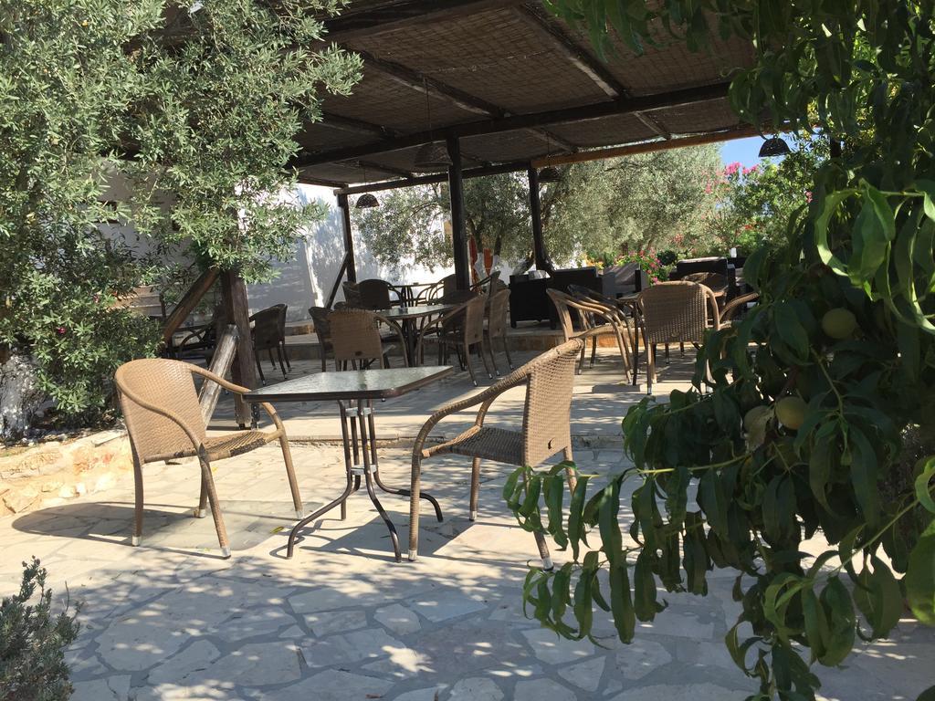 Hani Inn Lygourio Exterior foto